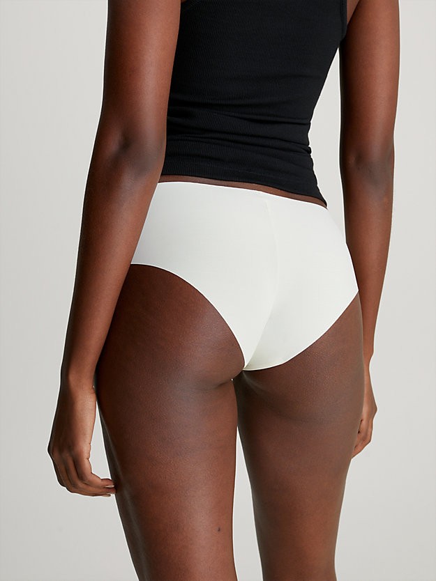ivory hipster panty - invisibles for women calvin klein