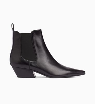 calvin klein chelsea boots womens