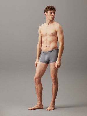 Calvin Klein Mens Micro Stretch 3-Pack Low Rise Trunk : :  Clothing, Shoes & Accessories