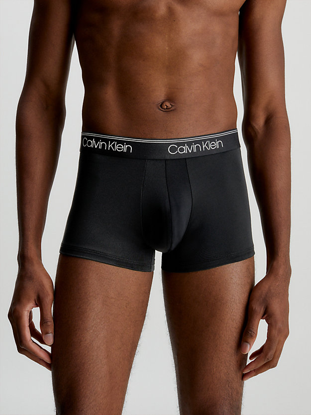 BLACK 3 Pack Low Rise Trunks - Micro Stretch Wicking for men CALVIN KLEIN