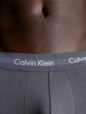 Buy Calvin Klein Low Rise Trunk Icon Punch Pink - Scandinavian