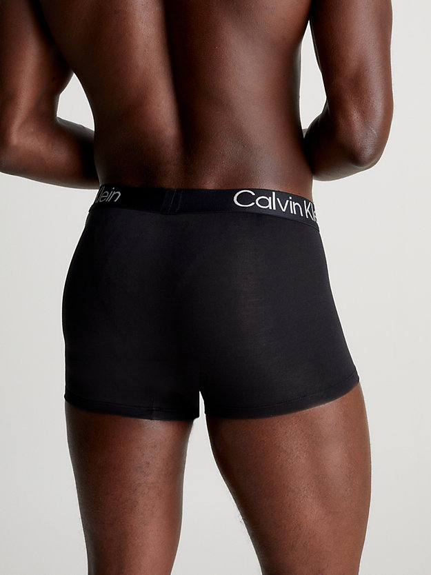 BLACK/ BLACK / BLACK 3 Pack Trunks - Ultra Soft Modern for men CALVIN KLEIN