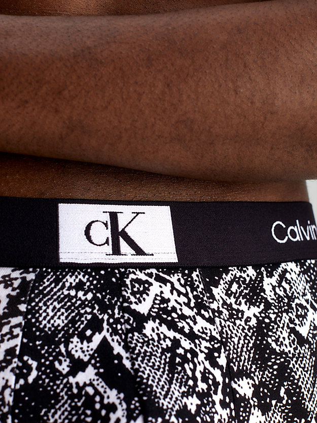 indra snake print_black shorts - ck96 für herren - calvin klein