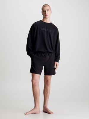 Calvin klein 2025 jumper and shorts