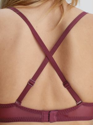 T-shirt Bra - Sheer Marquisette Calvin Klein®