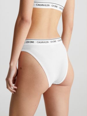 String – CK One Recycled Calvin Klein®
