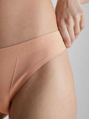  Calvin Klein Women's Bonded Flex Mid-Rise Thong, Flint Stone :  Clothing, Shoes & Jewelry