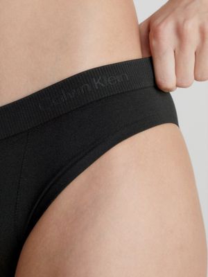 Calvin Klein Underwear Bonded Flex Modern-Fit High-Waist Tanga Briefs