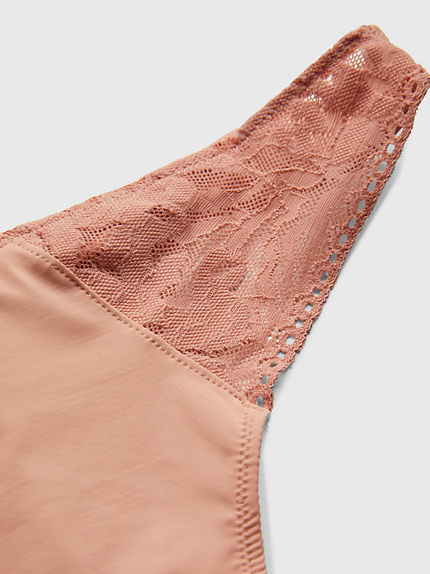 GENTLE Thong - Ultra Soft Lace for women CALVIN KLEIN
