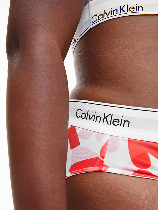 REMEMBERED HEARTS PT_ORANGE ODYSSEY Plus Size Bikini Brief - Modern V-Day for women CALVIN KLEIN