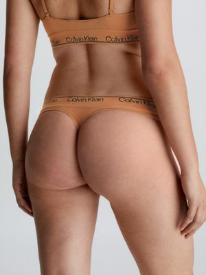 Calcinha Tanga Calvin Klein Seamless Minimal Preta PIT175 em