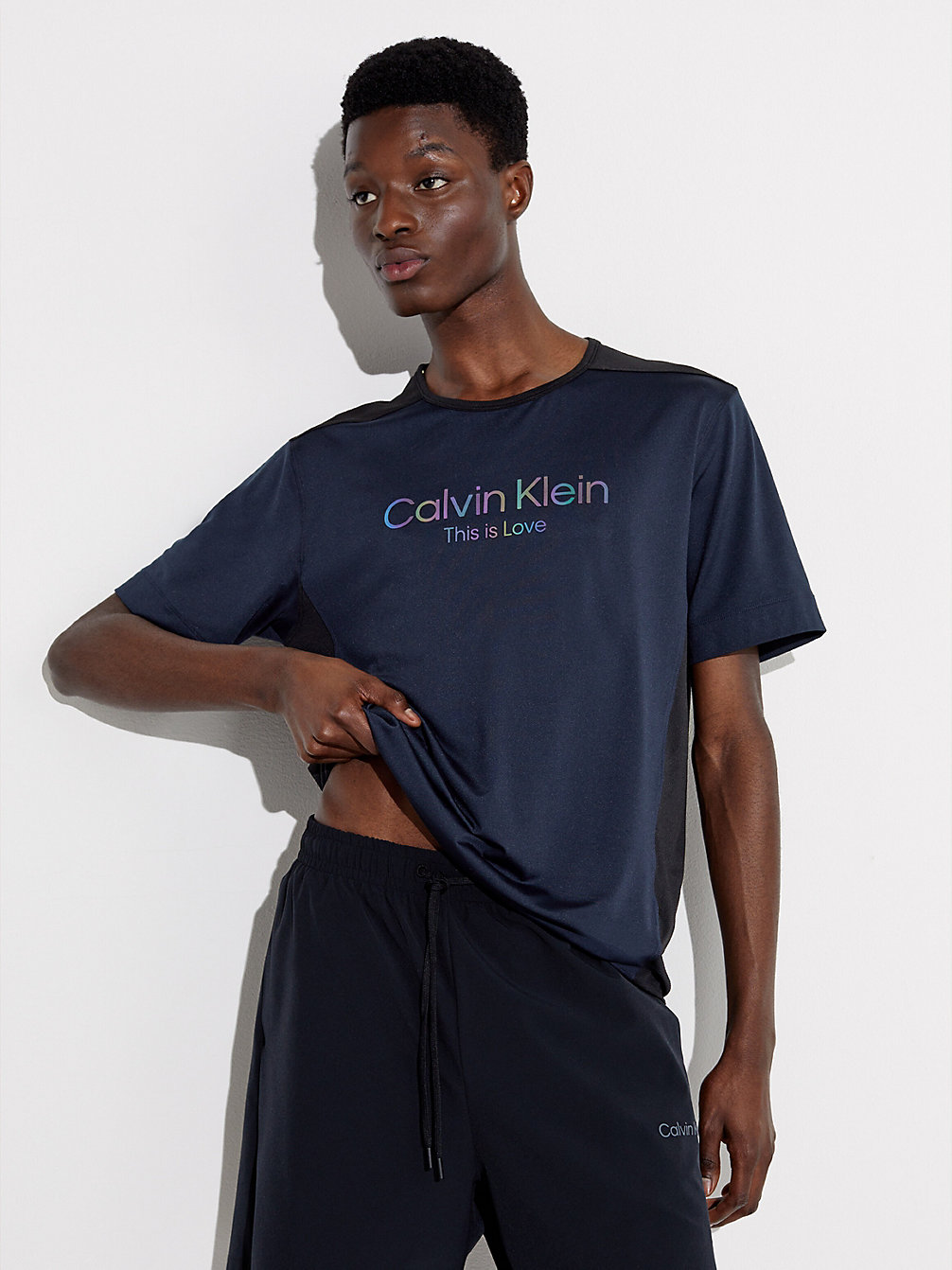 BLACK BEAUTY Gym-T-Shirt – Pride undefined Herren Calvin Klein