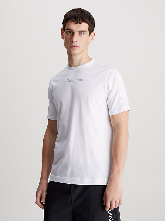white t-shirt sportowy dla mężczyźni - 