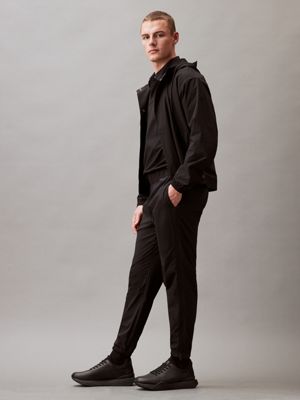 black beauty seersucker vented trousers for men ck sport