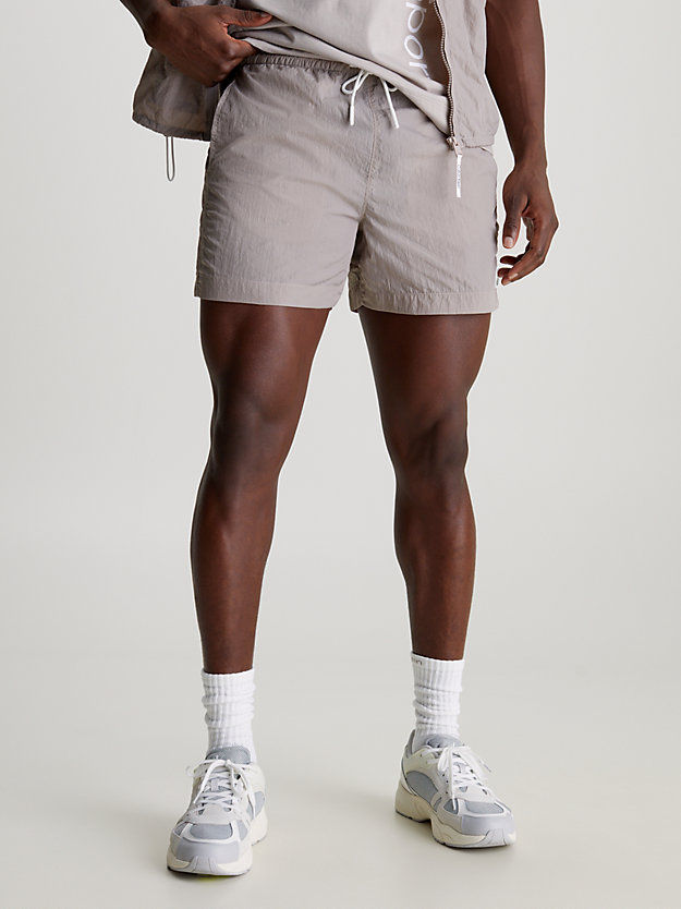 shorts deportivos con cinturilla doble atmosphere de hombres 