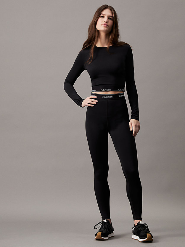 black beauty cropped long sleeve gym t-shirt for women 