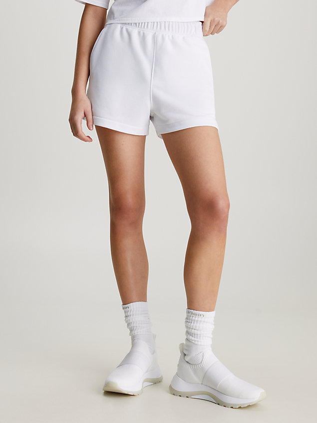 shorts deportivos de felpa francesa white de mujeres 