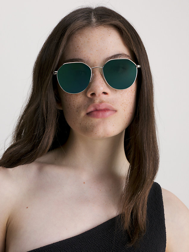 silver okrągłe okulary przeciwsłoneczne ckj23201s dla unisex - calvin klein jeans