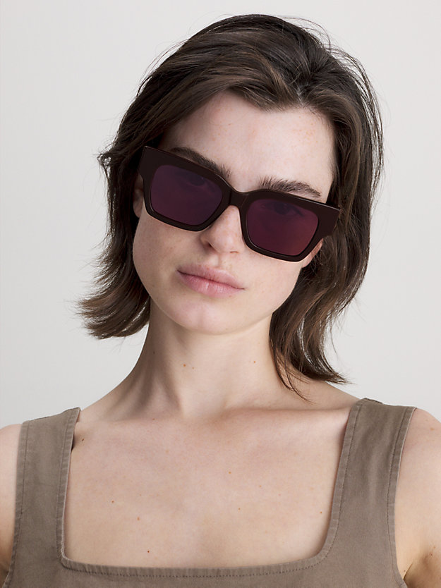 burgundy rectangle sunglasses ckj23601s for unisex calvin klein jeans