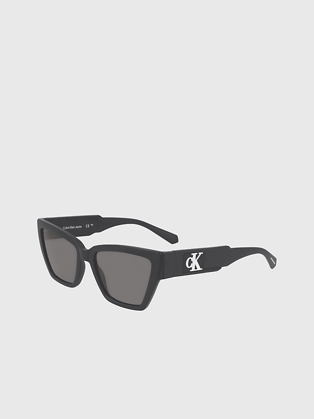 black okulary przeciwsłoneczne w stylu cat eye ckj23624s dla kobiety - calvin klein jeans