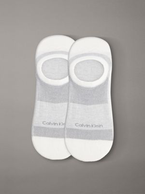 white 2 pack moisture-wicking invisible socks for men calvin klein