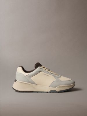 beige lederen stevige sneakers in dad-stijl voor heren - calvin klein