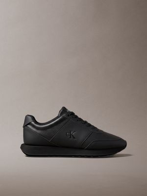 black signature logo runner trainers for men calvin klein