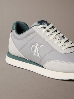 formal grey/dark forest/marshmallow signature logo runner trainers for men calvin klein