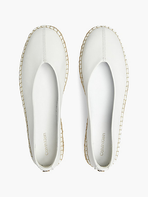 Calvin Klein Nu 21% Korting Dames Schoenen voor voor Platte schoenen voor Espadrilles en sandalen Espadrilles in het Wit 