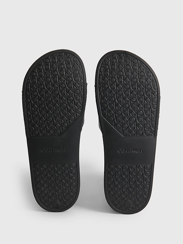 black satin-slippers aus recyceltem material für damen - calvin klein