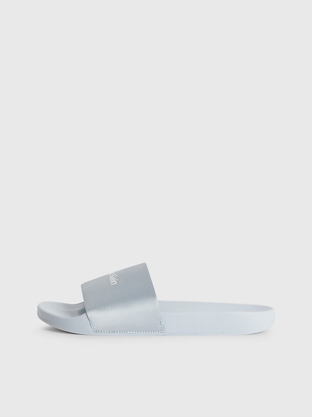 PEARL BLUE / WHITE Satin-Slippers aus recyceltem Material für Damen CALVIN KLEIN