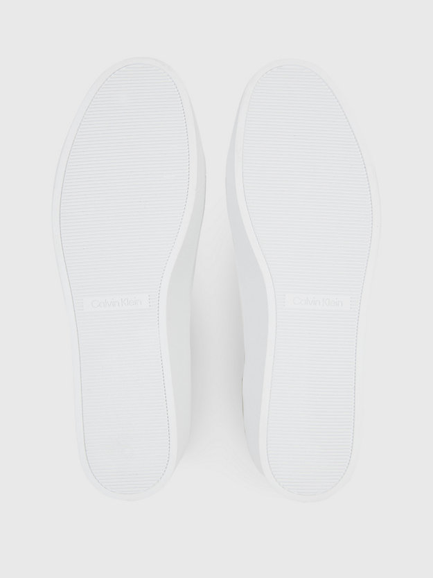 white/pearl grey plateau-logo-sneakers aus leder für damen - calvin klein