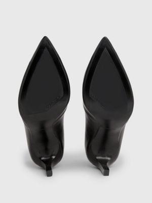 Calvin klein best sale patent leather pumps