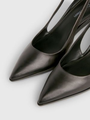 Calvin klein glorianne hot sale leather slingback pumps