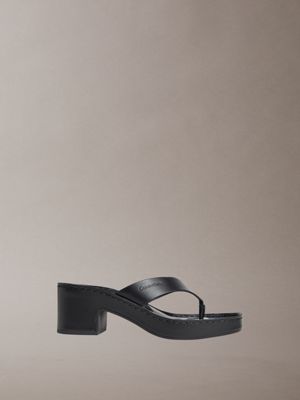milana - sandalias de dedo de piel con tacón black de mujeres calvin klein