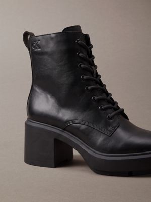 botas de piel con tacón grueso de plataforma triple black de mujeres calvin klein