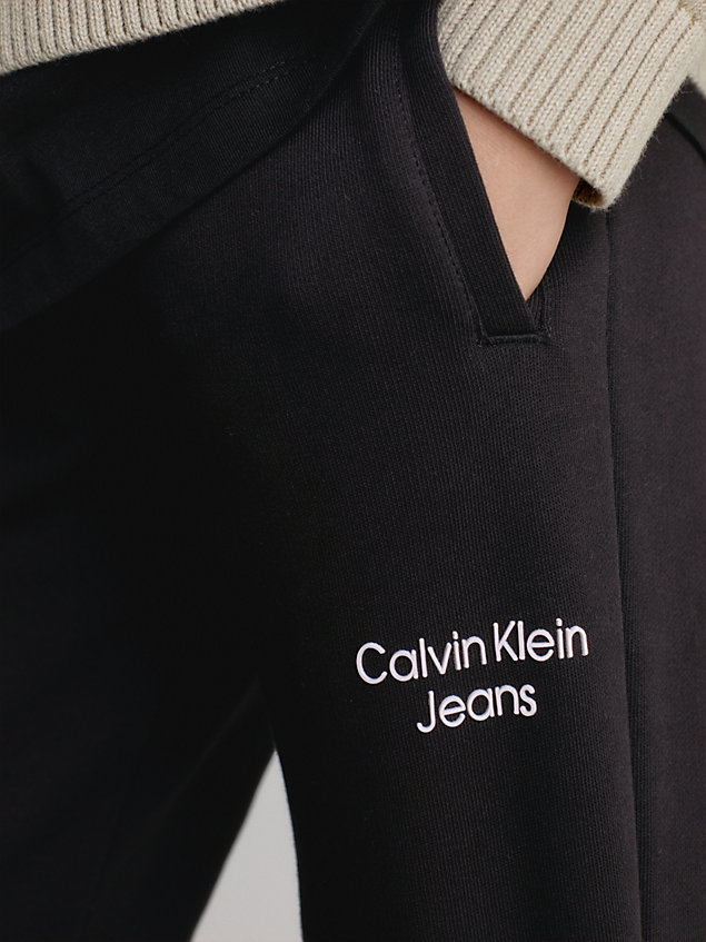 pantalon de jogging en tissu éponge de coton black pour garcons calvin klein jeans
