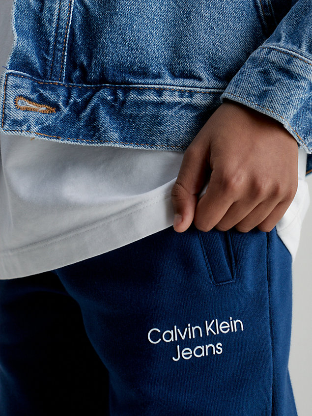 blue spodnie dresowe z bawełny frotte dla boys - calvin klein jeans