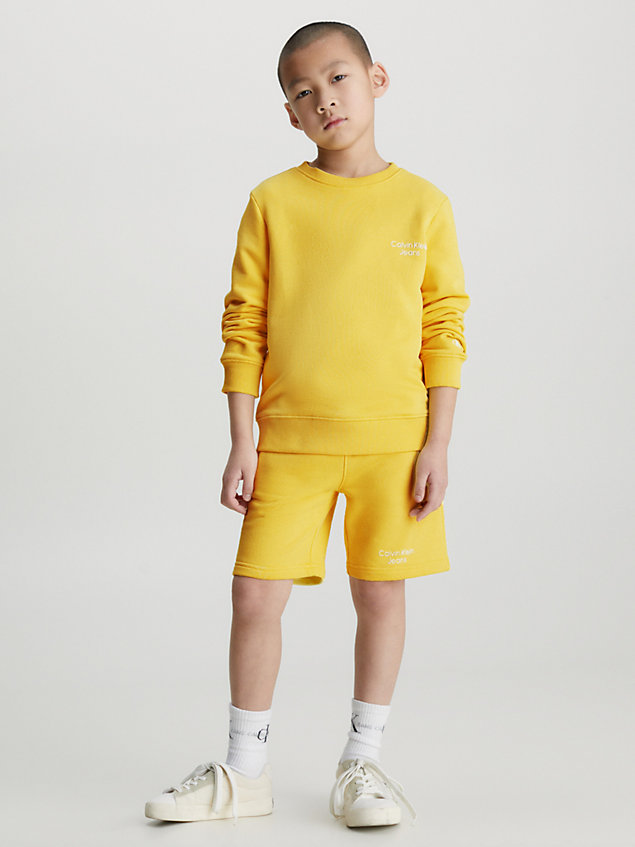 yellow slim korte joggingbroek met logo voor jongens - calvin klein jeans