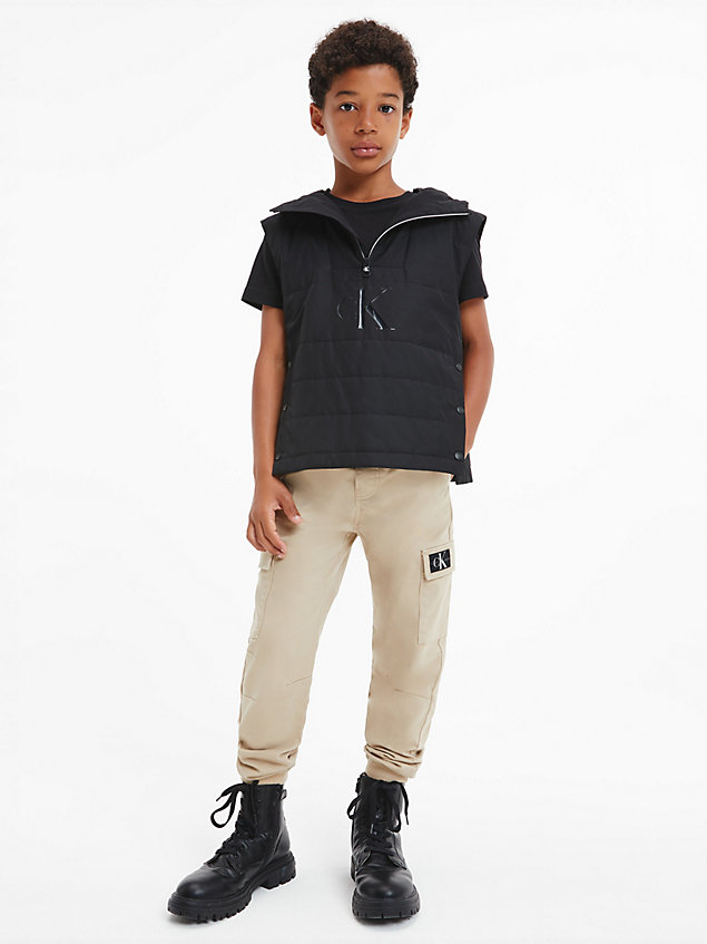 black wandelbare popover logo-jacke für boys - calvin klein jeans