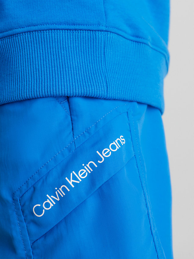 blue nylon korte broek voor jongens - calvin klein jeans
