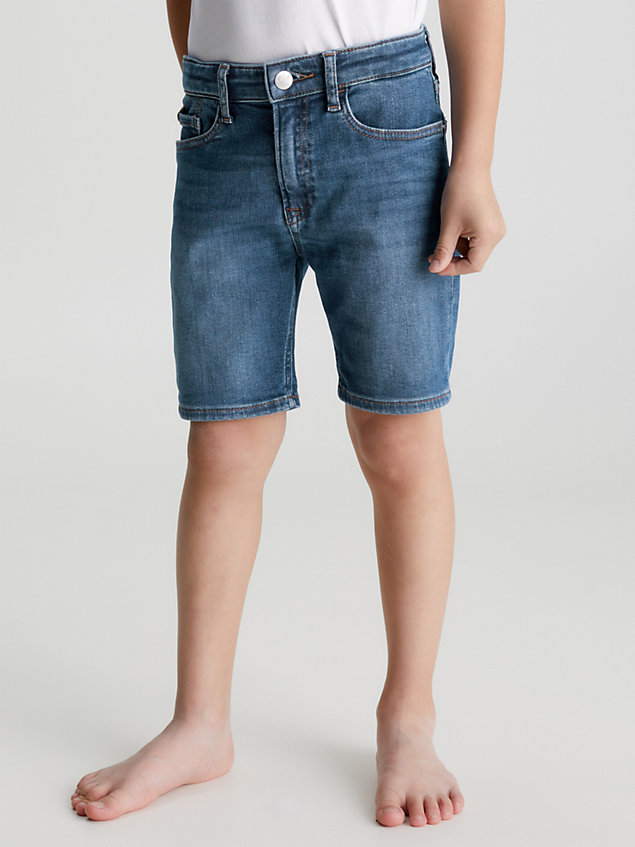 blue mid rise straight denim korte broek voor jongens - calvin klein jeans