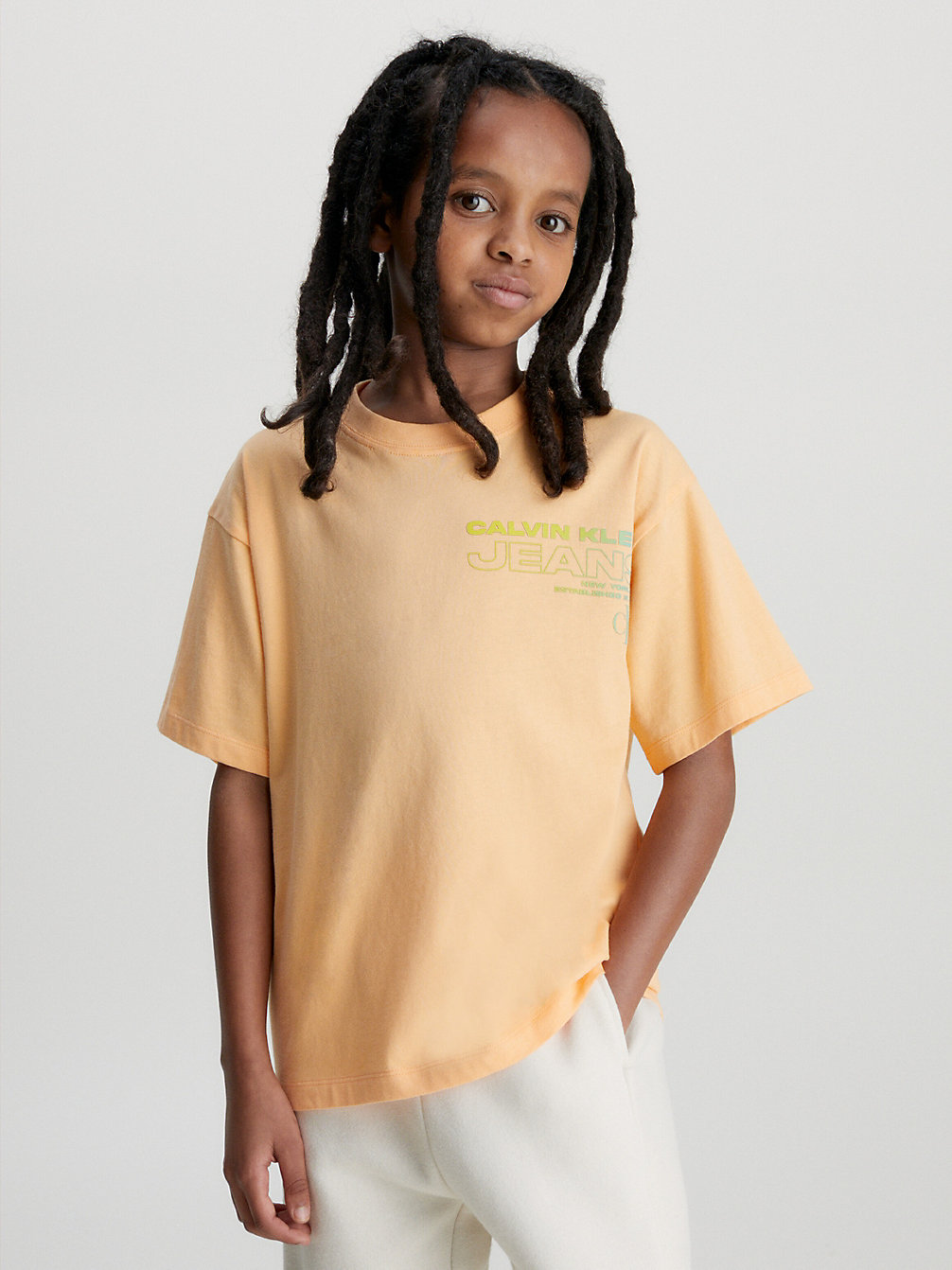 CRUSHED ORANGE > T-Shirt Z Logo Z Bawełny Organicznej > undefined boys - Calvin Klein