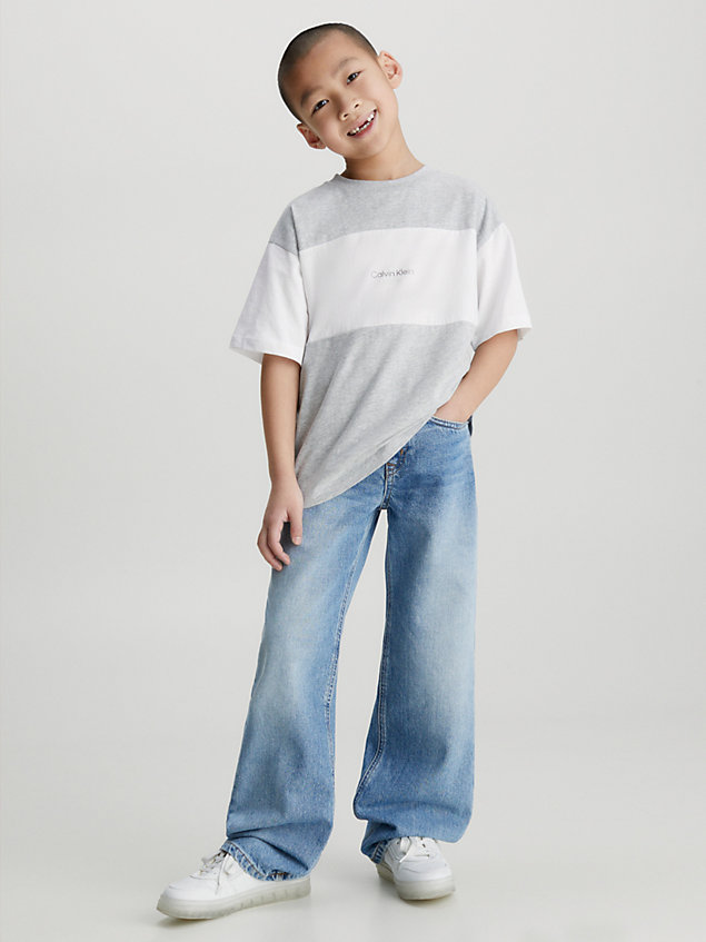 grey colourblock logo t-shirt for boys calvin klein jeans