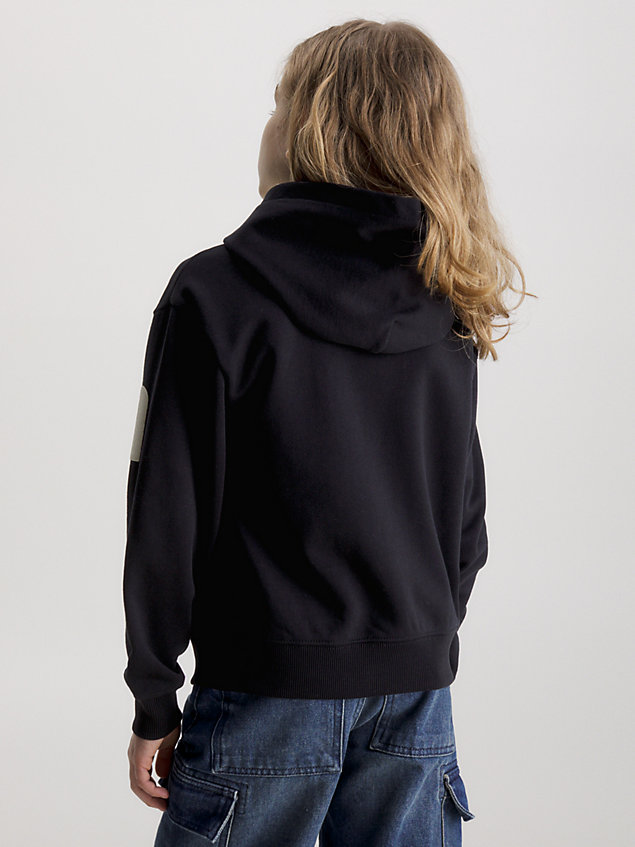 black swobodna polarowa bluza z kapturem i logo dla boys - calvin klein jeans