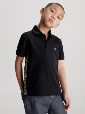 Logo of outlet polo shirt