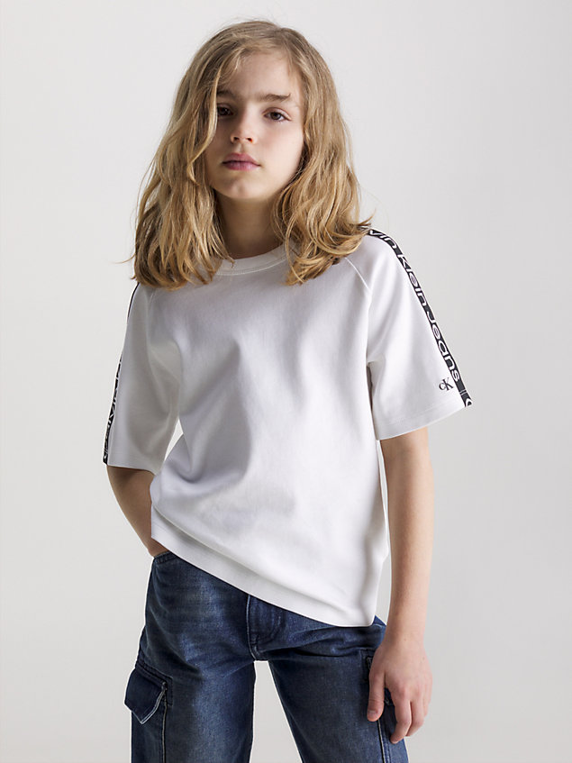 white relaxed logo t-shirt for boys calvin klein jeans