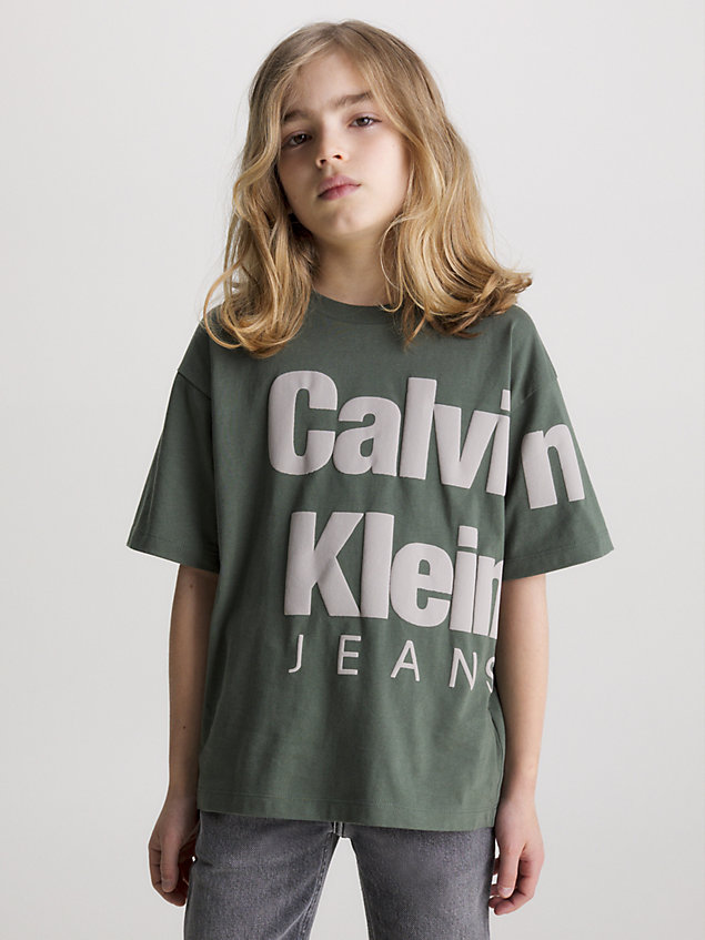 green relaxed logo t-shirt for boys calvin klein jeans