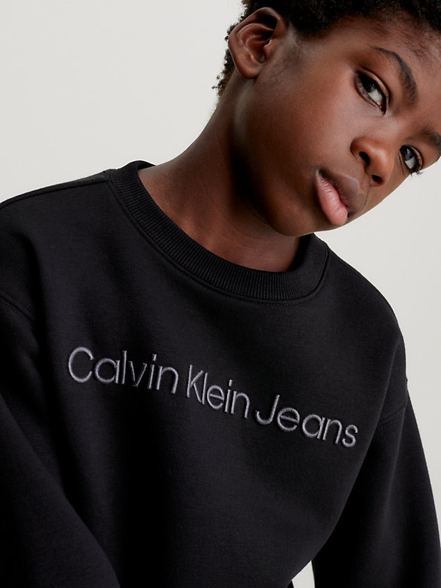 black lässiges logo-sweatshirt aus fleece für jungen - calvin klein jeans
