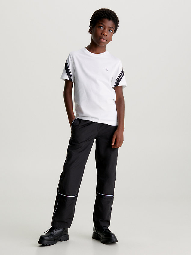 white relaxed logo tshirt for boys calvin klein jeans